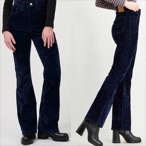 Levi’s Blue Velvet Ribcage Bootcut Flare Pants | Size 29